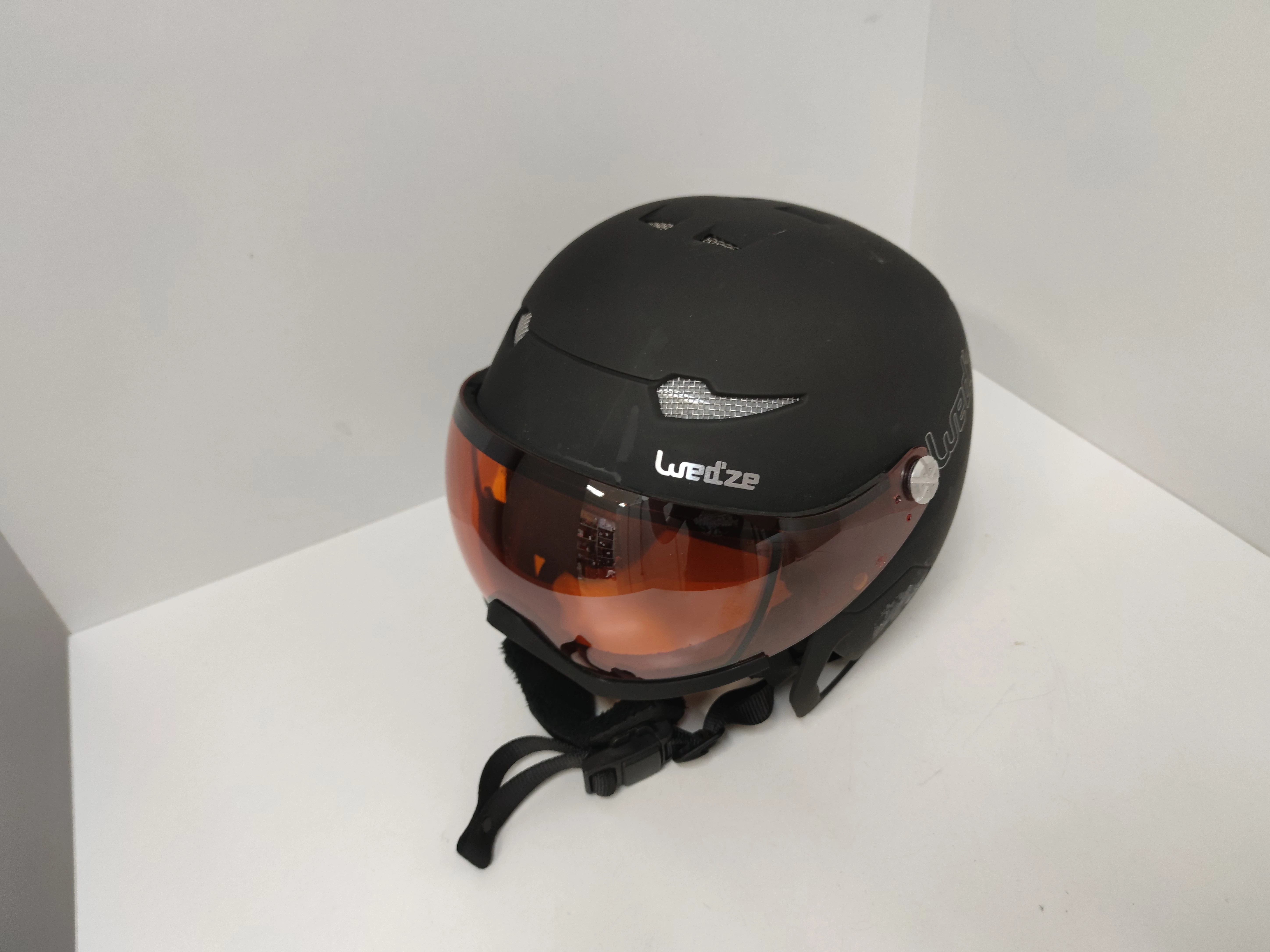 kask-narciarski-wedze-stream-550-s2-jagiellonska-14-sanok-tsc2-spj