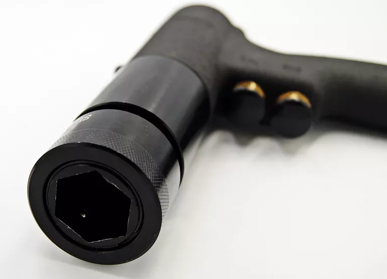 PNEUMATYCZNY PISTOLET DO NITOWANIA NAKRĘTEK M6 M8 600RPM EVTSCAN