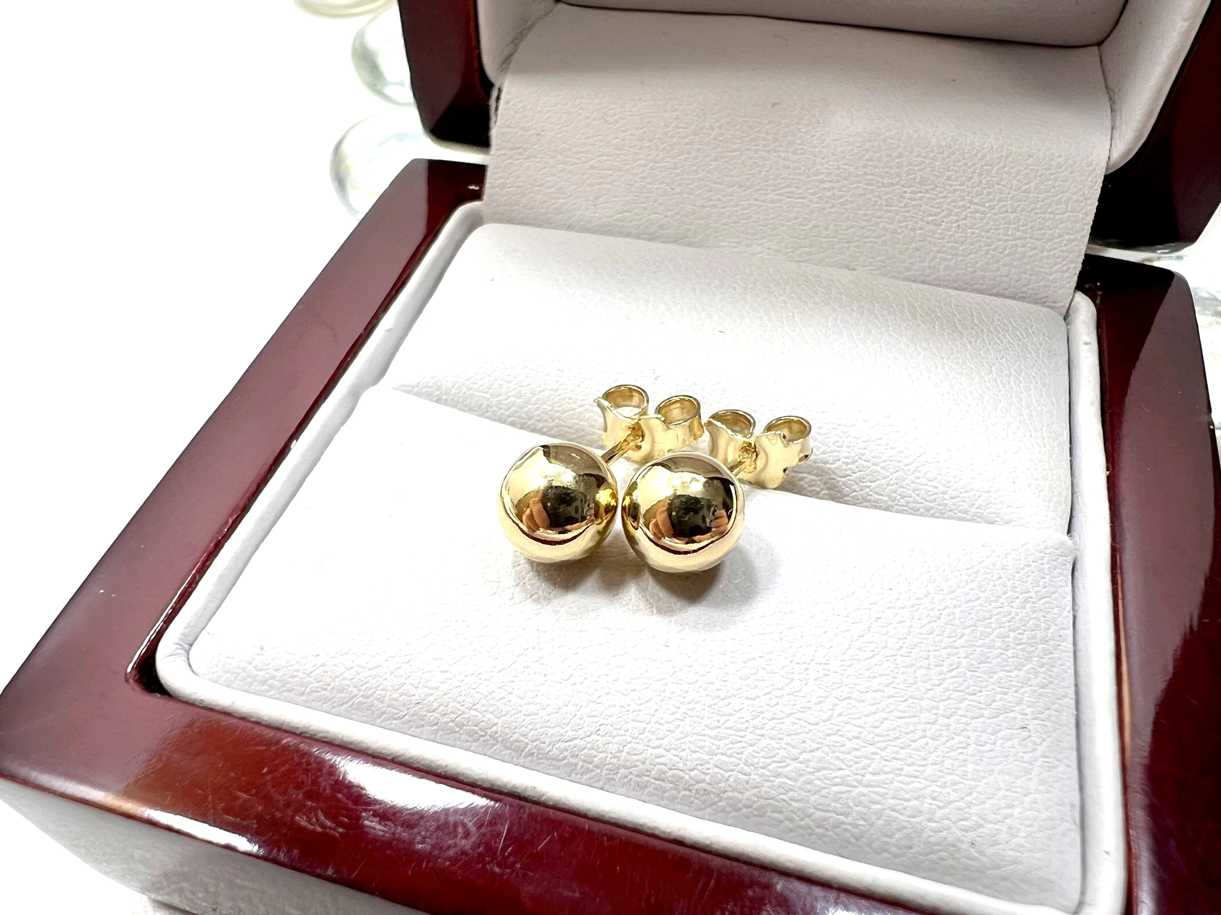 zlote-kolczyki-wkretki-kulki-14kt-ean-gtin-5904237293738