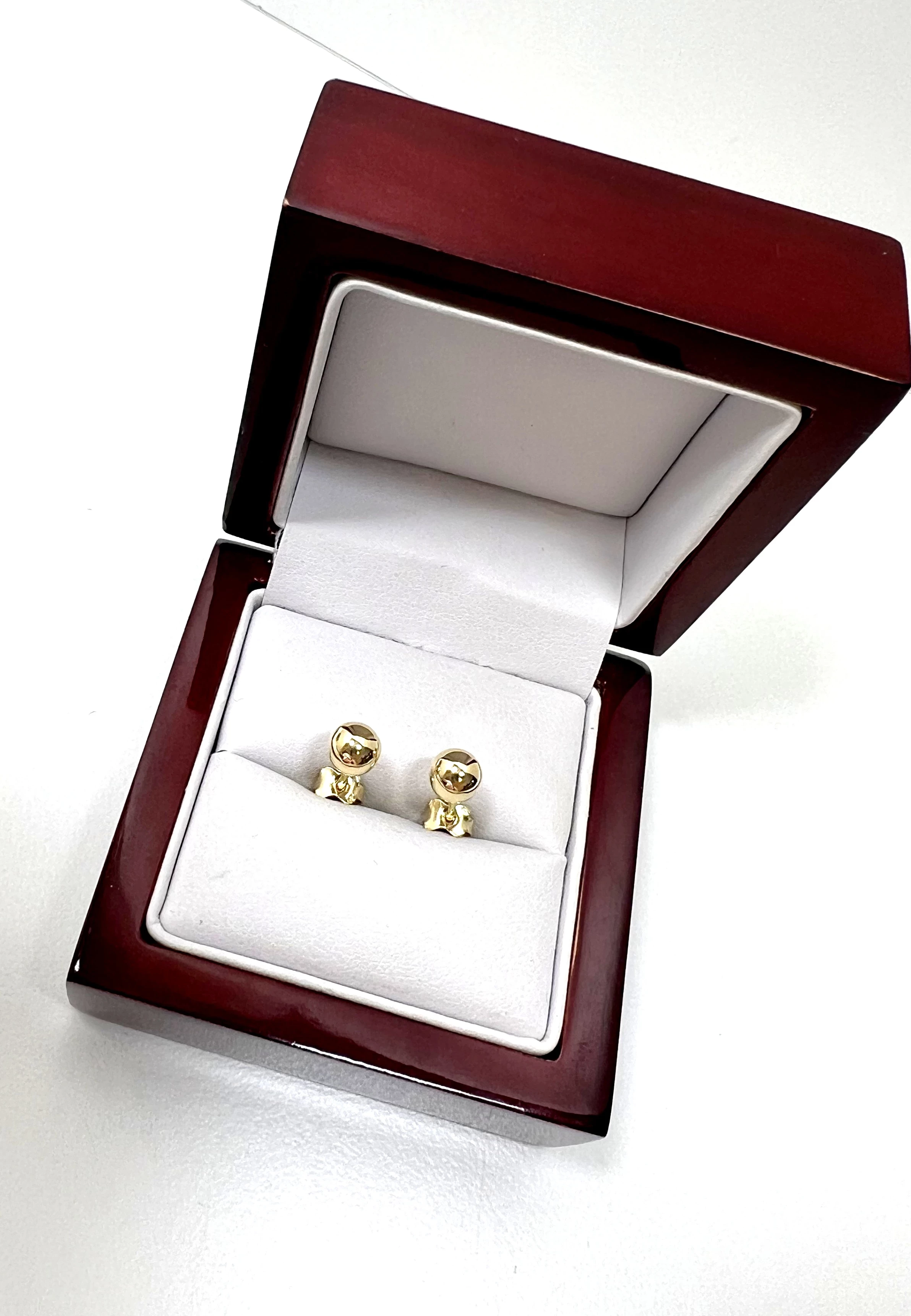 zlote-kolczyki-wkretki-kulki-14kt-rodzaj-zapiecia-2207-1