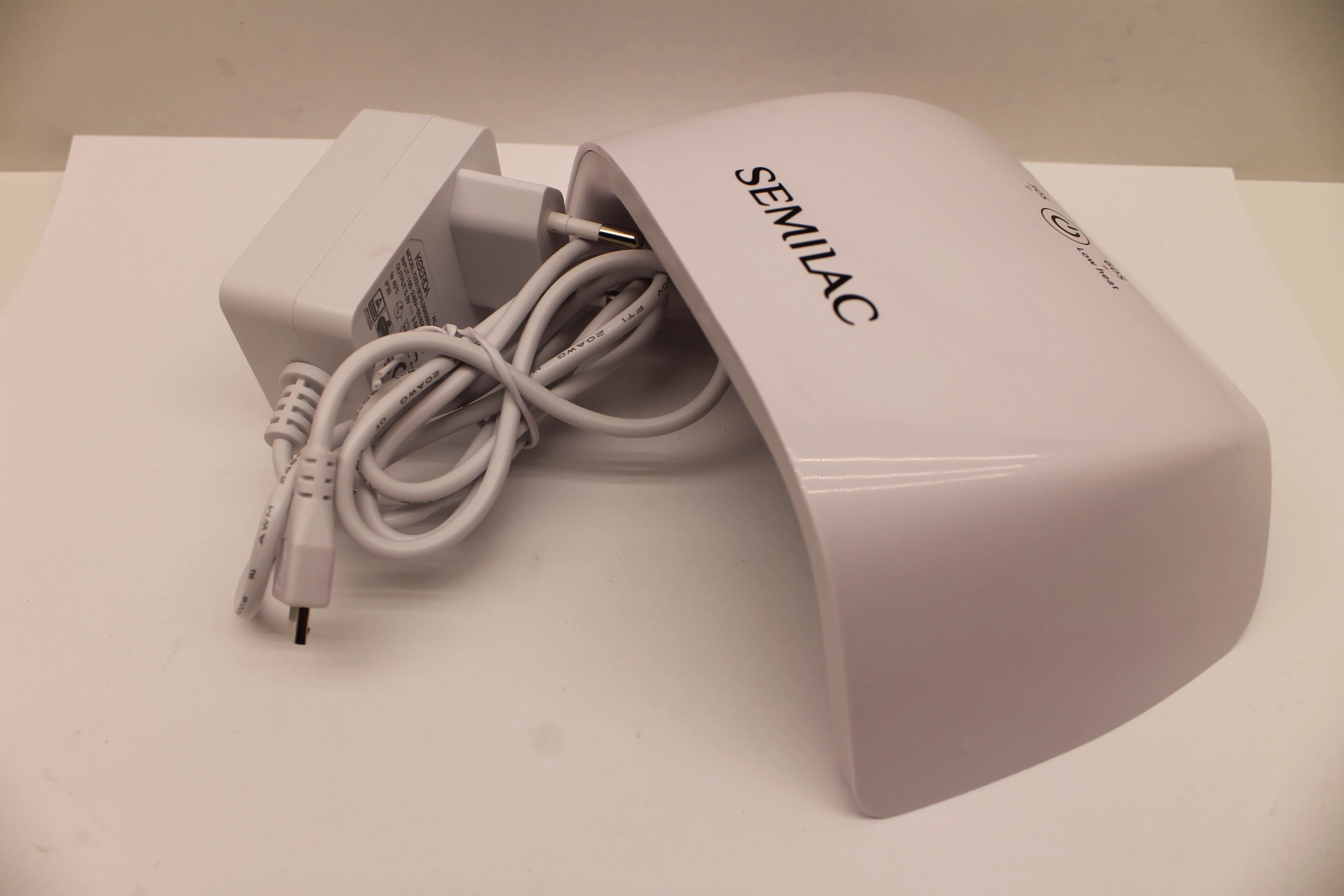 lampa-manicure-semilac-uv-lampa-led-15w24-gajowicka-96-wroclaw