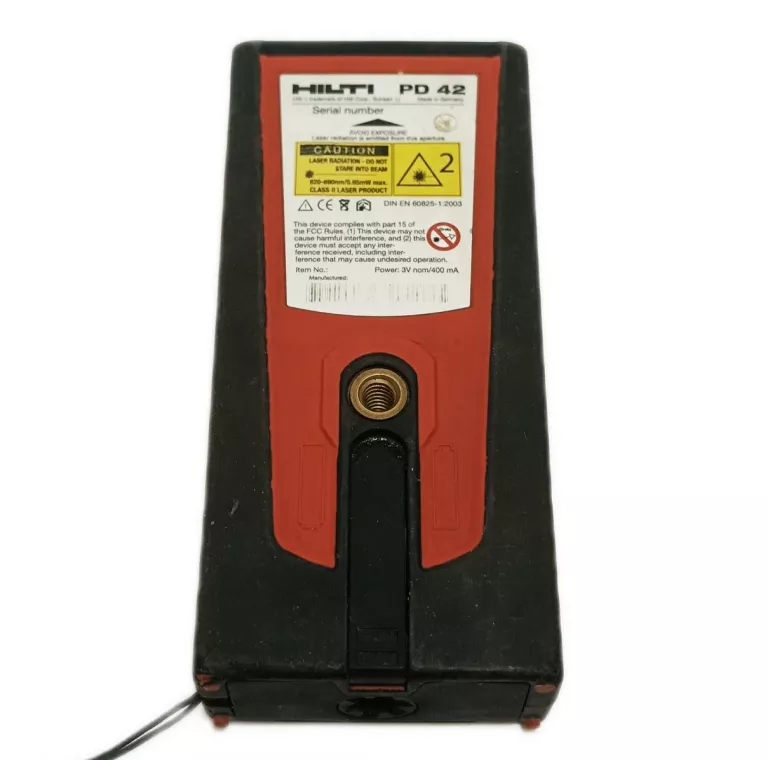 dalmierz-laserowy-hilti-pd-42-etui-dokladnosc-pomiaru-mm-1