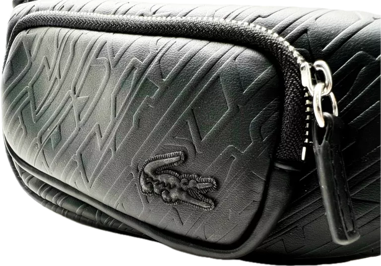 saszetka-nerka-lacoste-wzor-dominujacy-logo