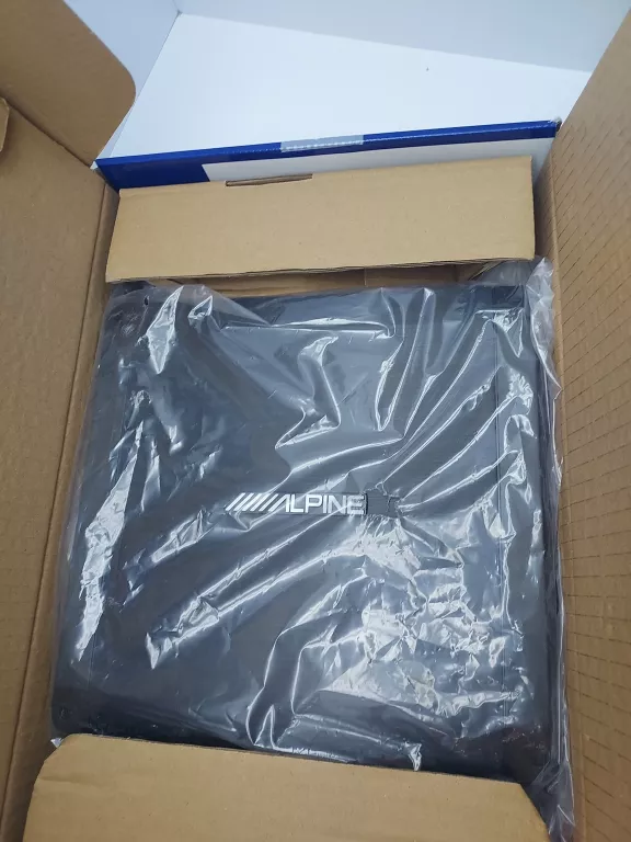 TUBA SAMOCHODOWA ALPINE BBX-T600 WZMACNIACZ SUBWOOFER ALPINE SWT-12S4 #KP