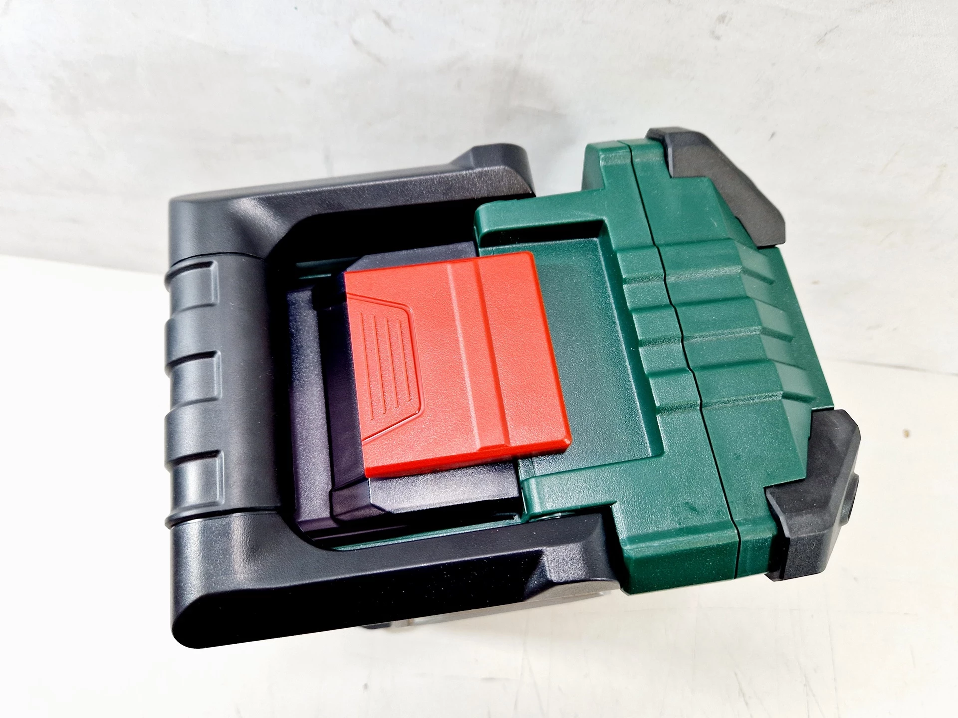 akumulatorowe-radio-budowlane-parkside-pbra-20-li-b2-dab-dab-fm-20v-marka-parkside