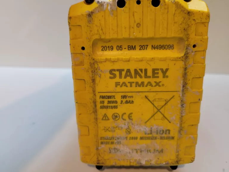 STANLEY PILA SZABLASTA 18V FMC675B + AKU 18V 2.0AH