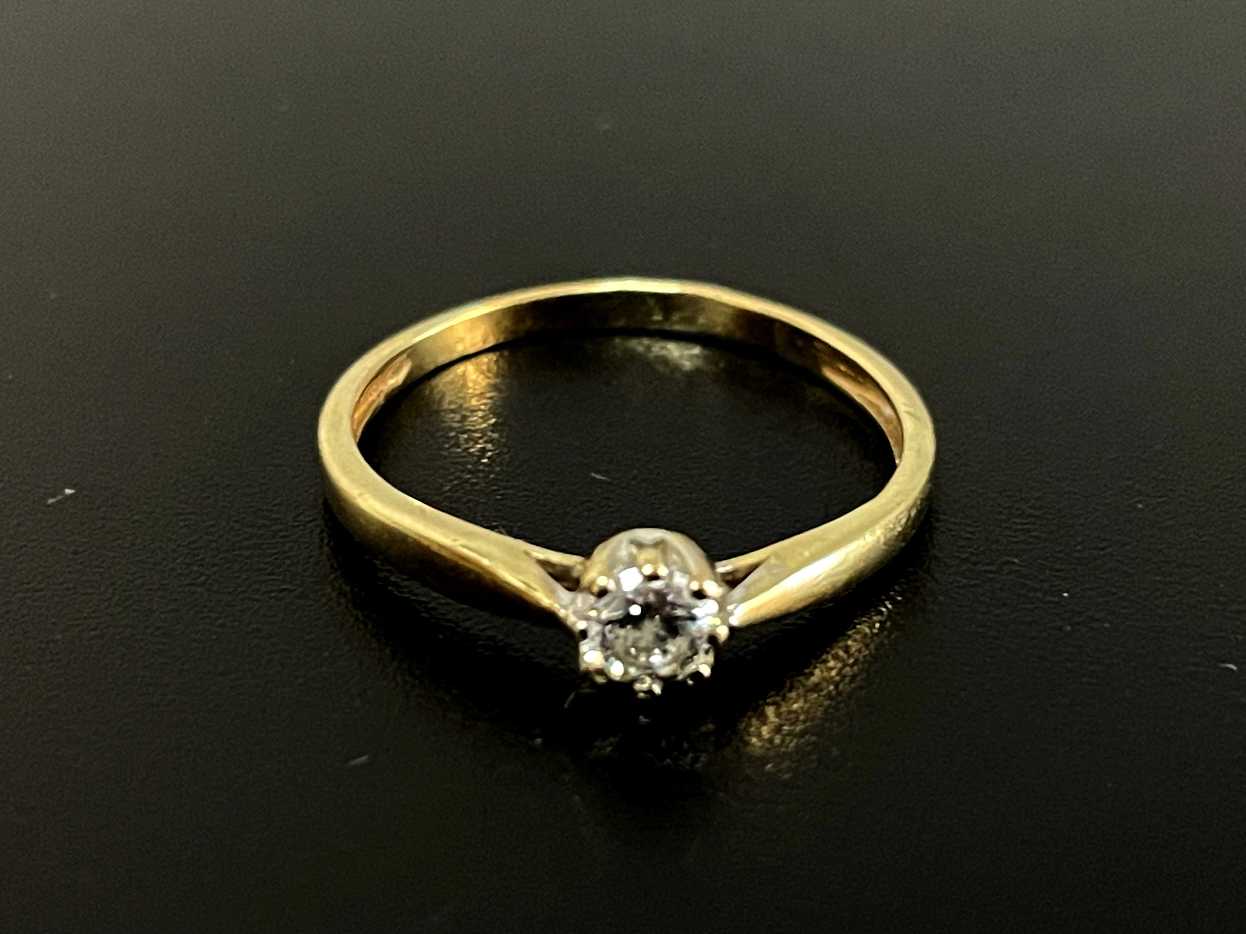 elegancki-zloty-pierscionek-cyrkonia-333-r12-pilsudskiego-15a-kwidzyn