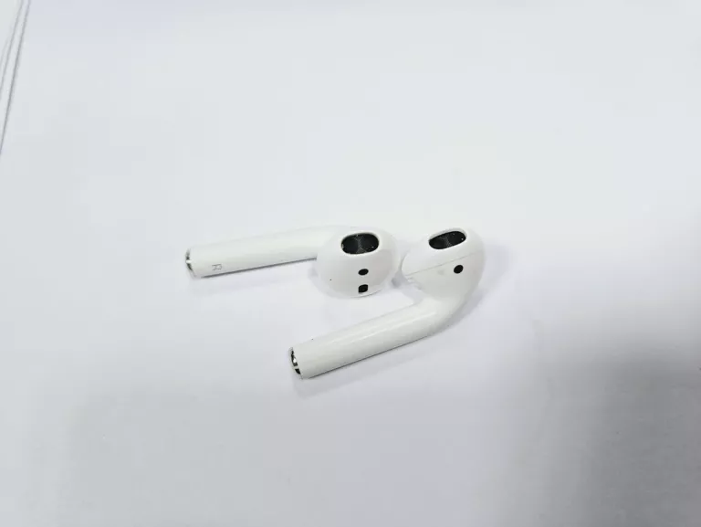 SŁUCHAWKI APPLE AIRPODS 2 GENERACJA MV7N2ZM/A PUDEŁKO