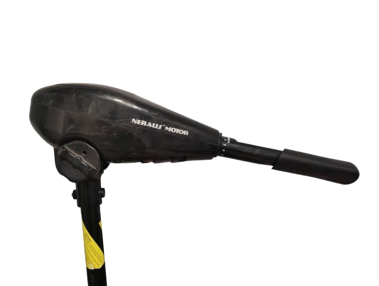 silnik-elektryczny-zaburtowy-neraus-motor-36-lbs-12v-sila-ciagu-36