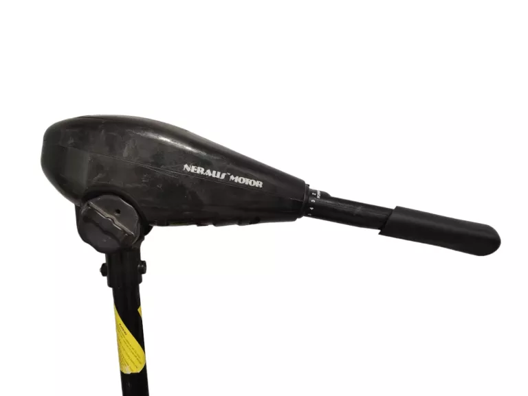 silnik-elektryczny-zaburtowy-neraus-motor-36-lbs-12v-sila-ciagu-36