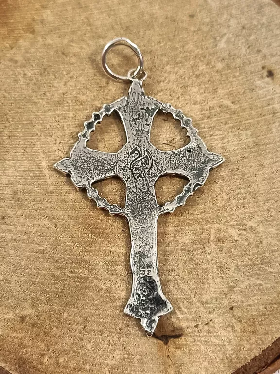 SREBRNY KRZYŻ CELTYCKI 925 9,08G