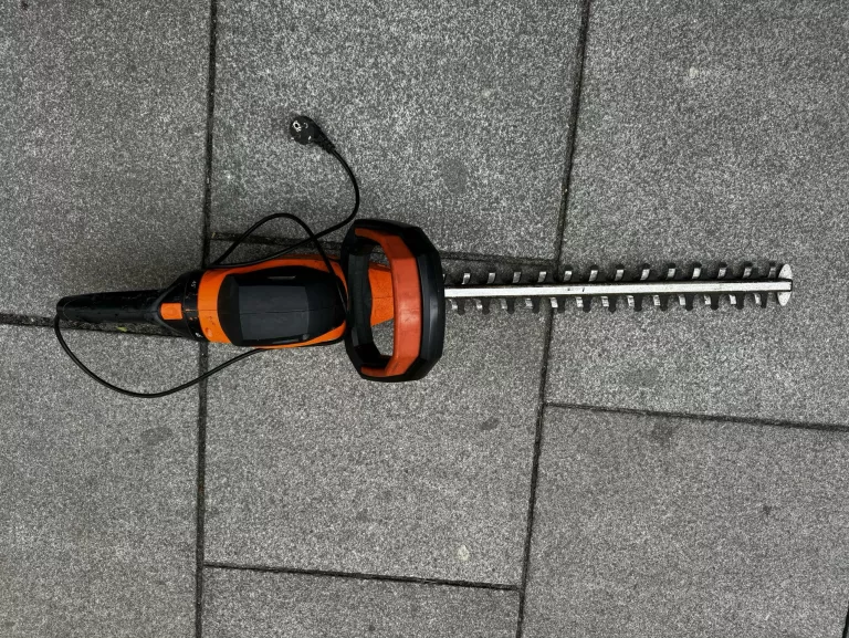 NOŻYCE ELEKTRYCZNE SIECIOWE LIDER EN 720