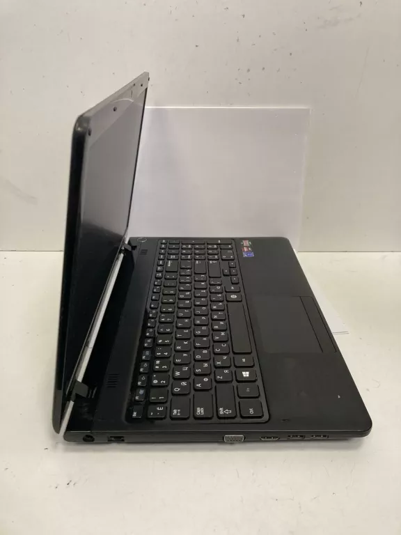 LAPTOP SAMSUNG 355E + LADOWARKA