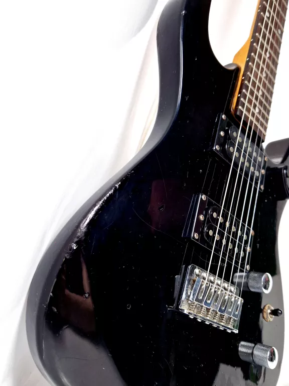 GITARA ELEKTRYCZNA SKYWAY PREMIUYM EDITION CZARNA + POKROWIEC