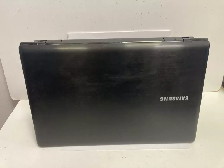 LAPTOP SAMSUNG 355E + LADOWARKA