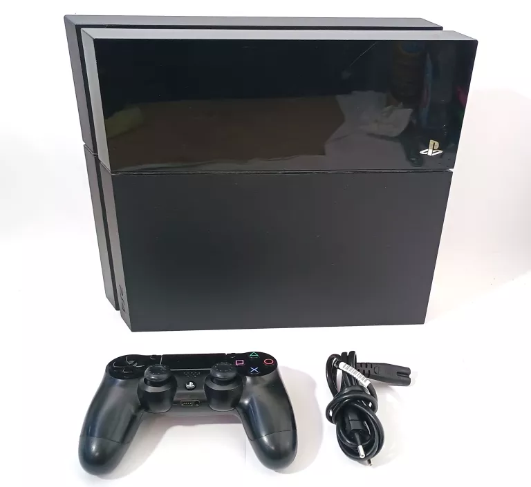 KONSOLA PLAYSTATION 4 CUH-1003A + PAD, KABEL