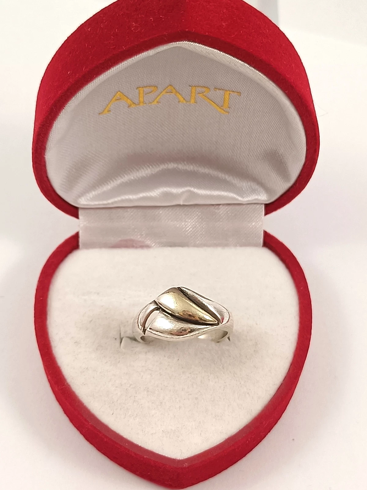 srebrny-pierscionek-925-365g-r15-fredry-plac-targowy-ledziny