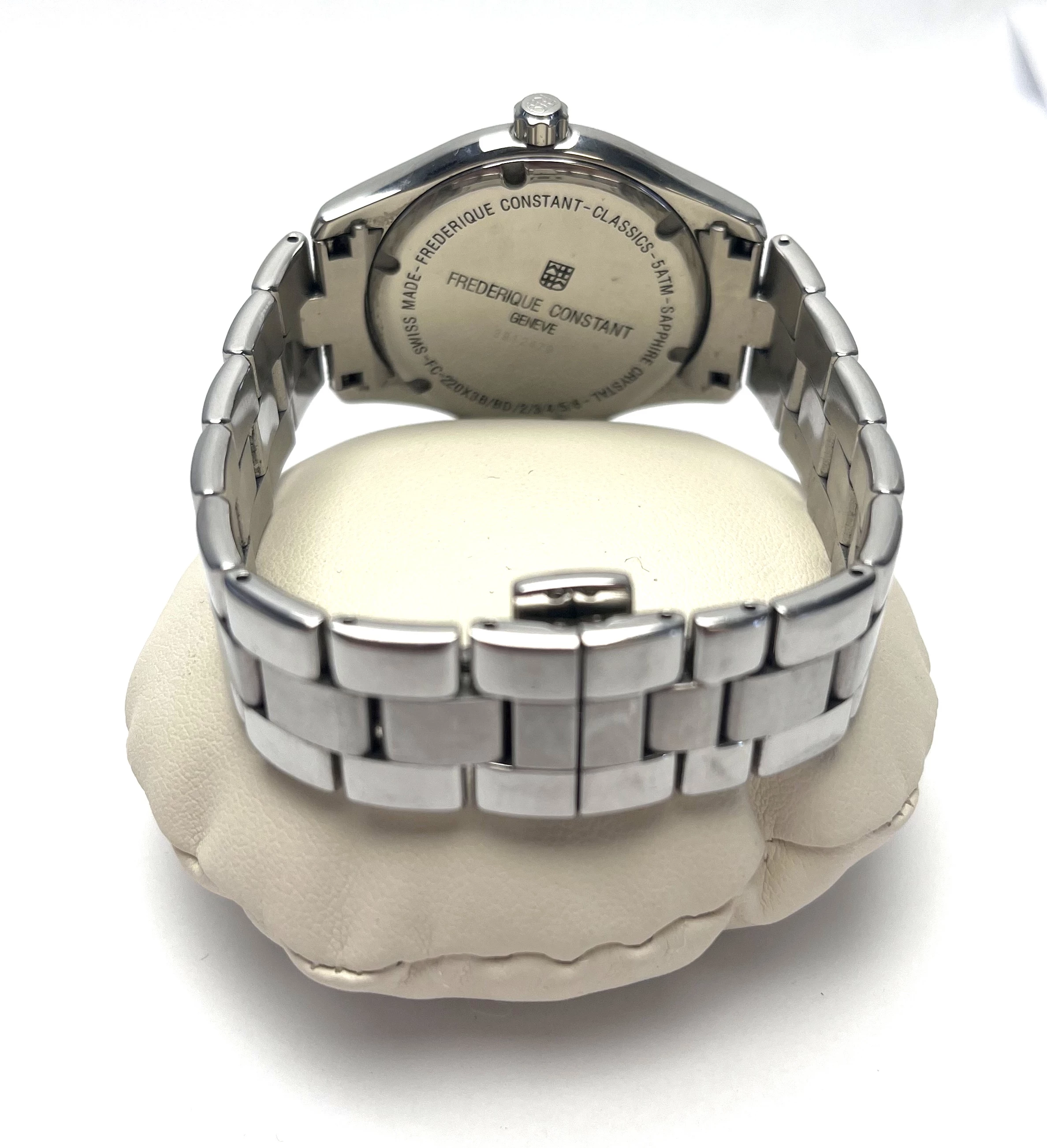 zegarek-wysadzany-diamentami-frederique-constant-geneve-fc-220mn3bd6b-stan-11323-2