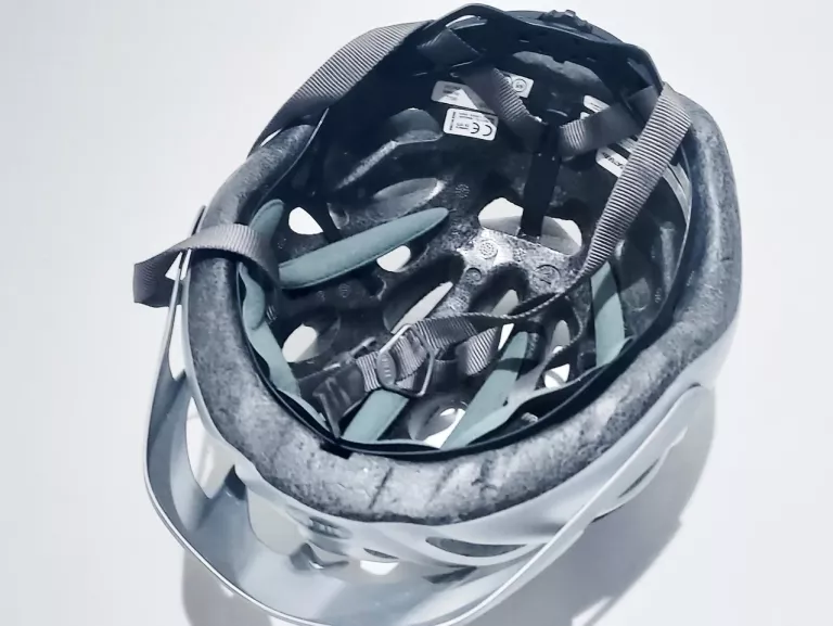 kask-rowerowy-bell-b0886-stan-11323-2