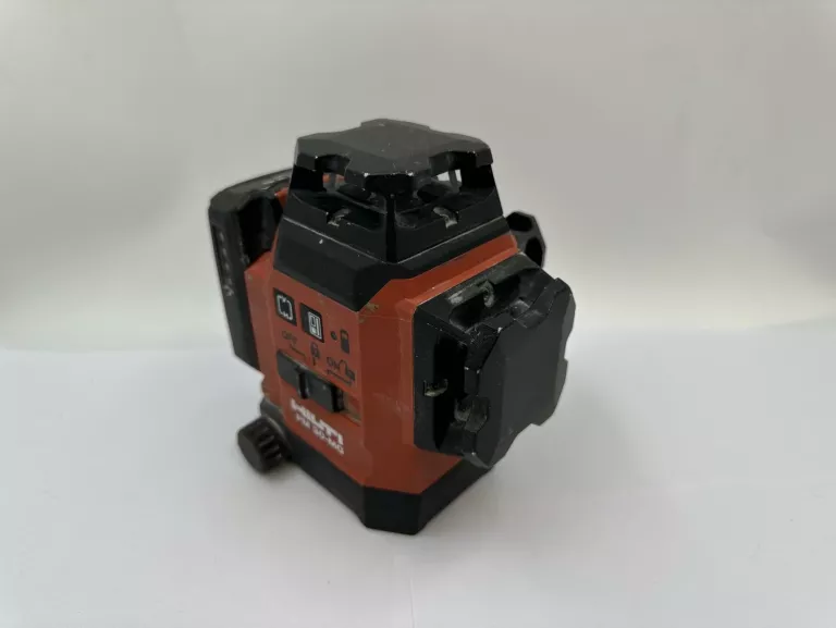 LASER KRZYŻOWY HILTI PM 30-MG KOMPLET WALIZKA