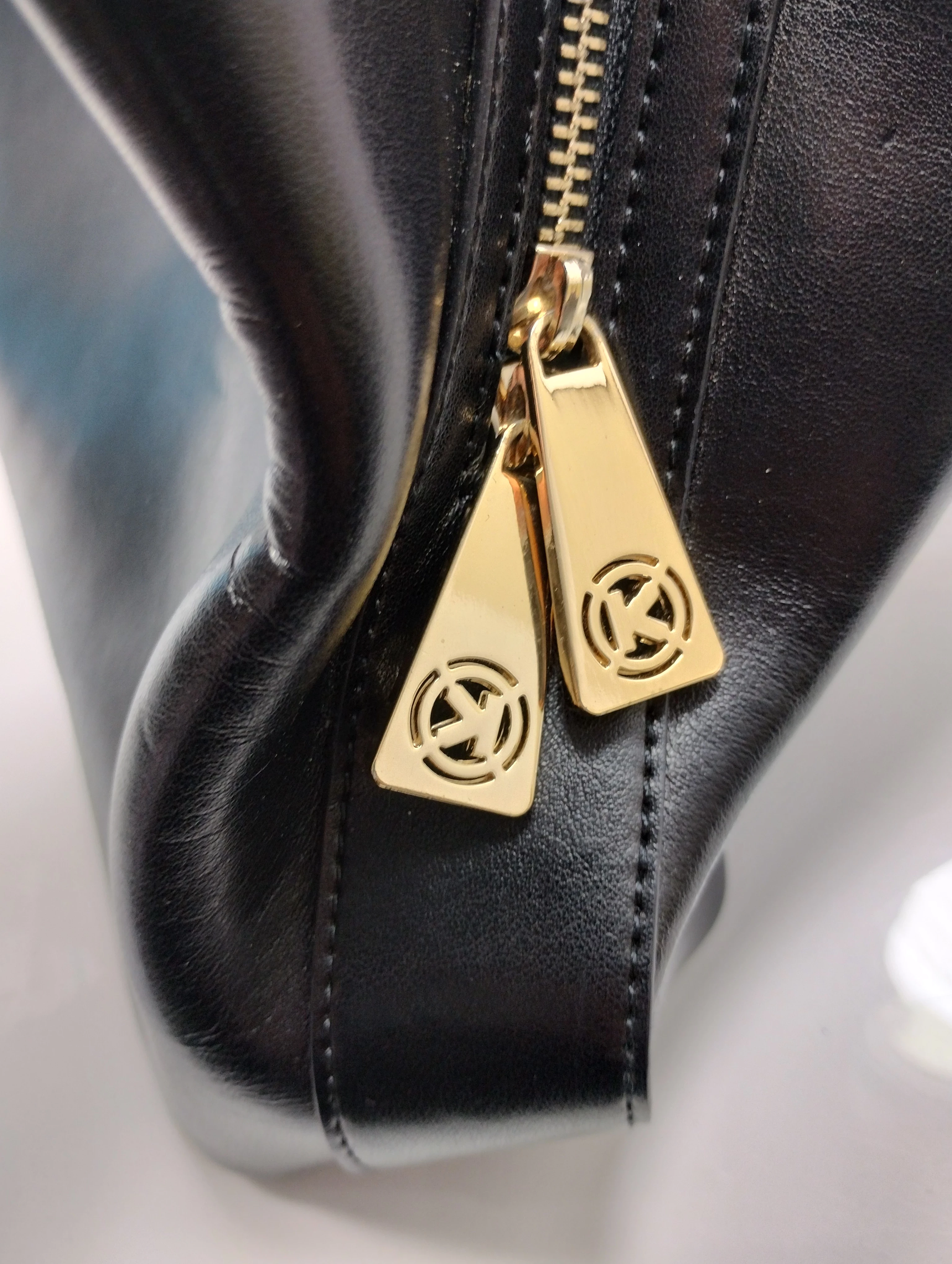 torebka-damska-czarna-kazar-marka-3786-217133