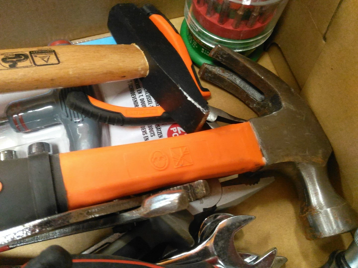 komplet-kluczy-i-narzedzi-kod-producenta-123