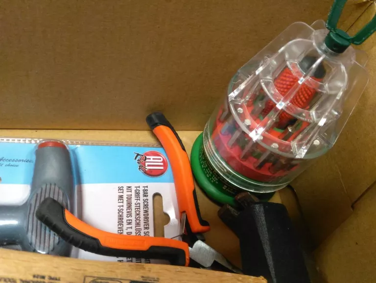 komplet-kluczy-i-narzedzi-stan-uzywany