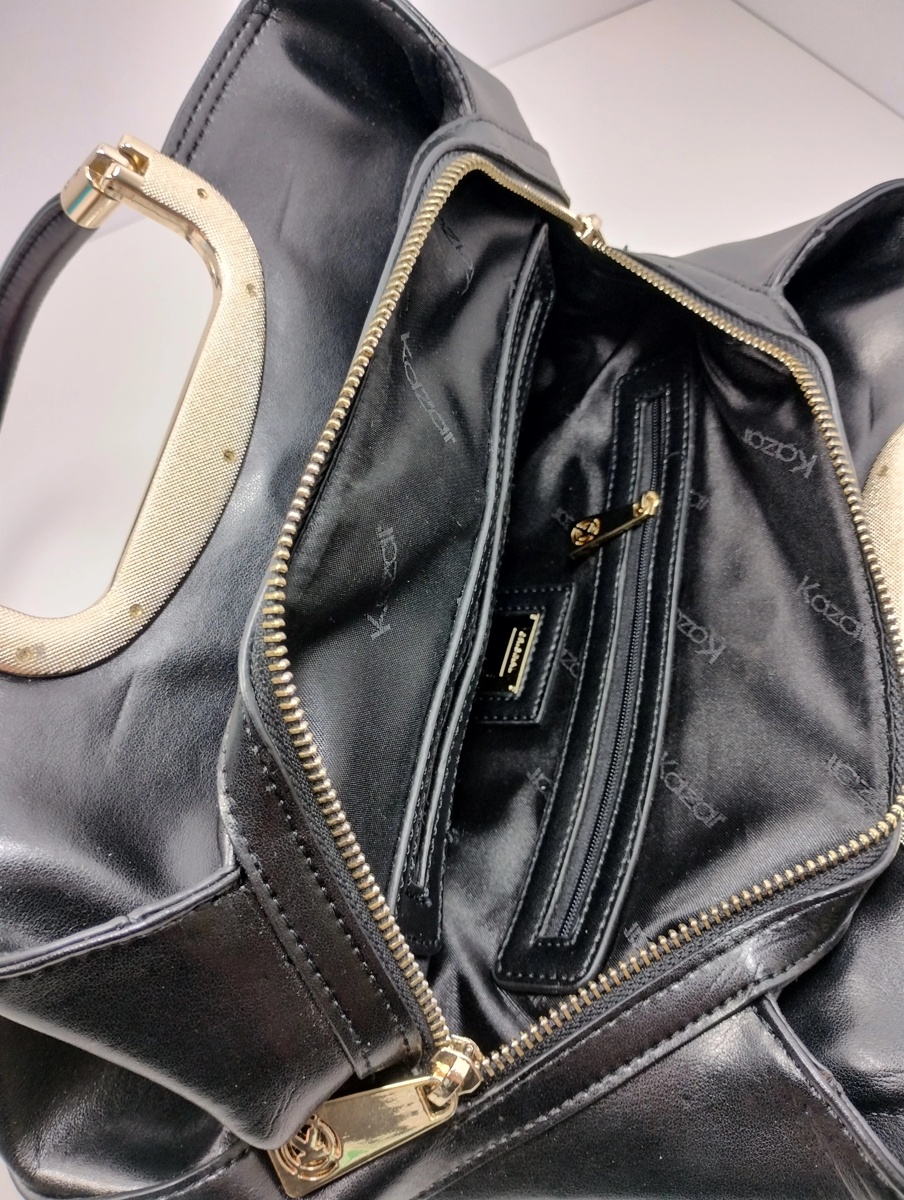 torebka-damska-czarna-kazar-stan-11323-2