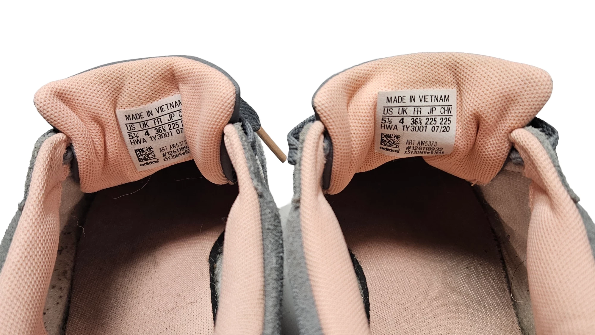 buty-adidas-rozmiar-36-23-zamszowe-material-wkladki-22728-3