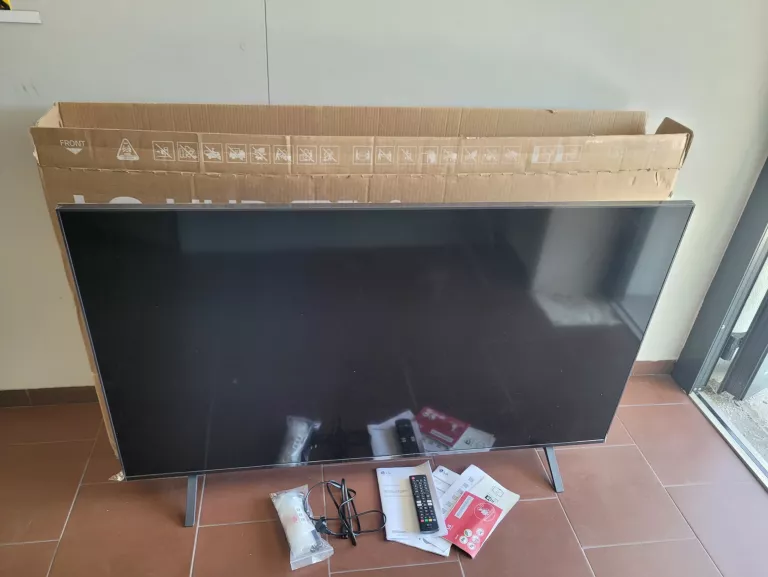 TELEWIZOR 55" LG 55UR781 + PILOT KOMPLET