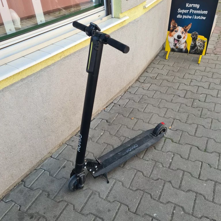 HULAJNOGA ELEKTRYCZNA CAVION CITY GO 20KM/H