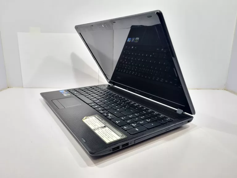 LAPTOP ACER ASPIRE 5742 I3/ 4GB/ 300GB HDD
