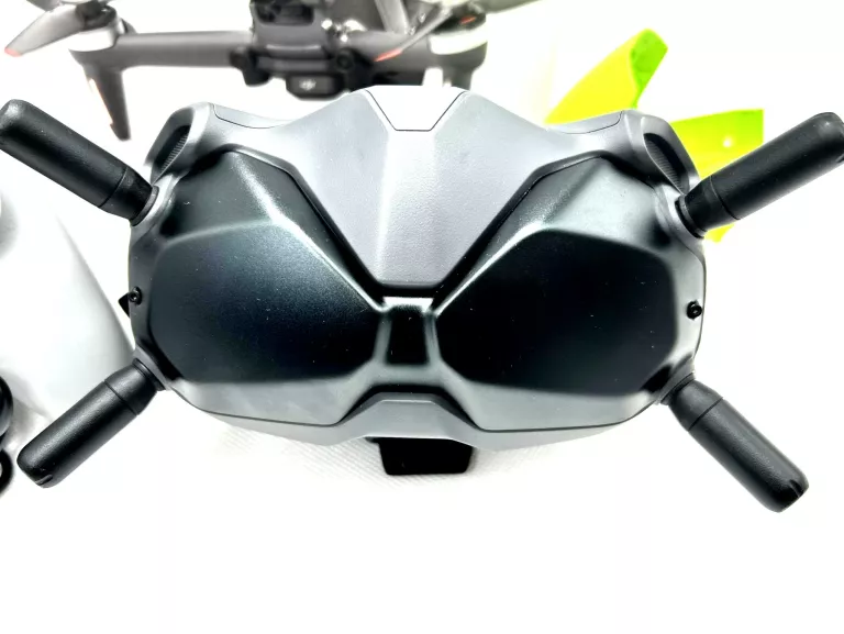 DRON DJI FPV FLY MORE COMBO - ZESTAW