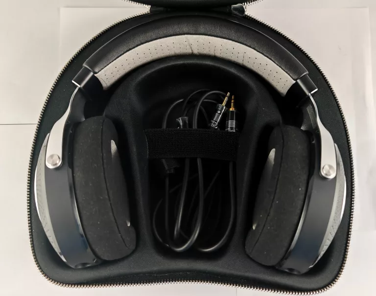 sluchawki-focal-elegia-dodatkowe-nauszniki-stan-11323-2