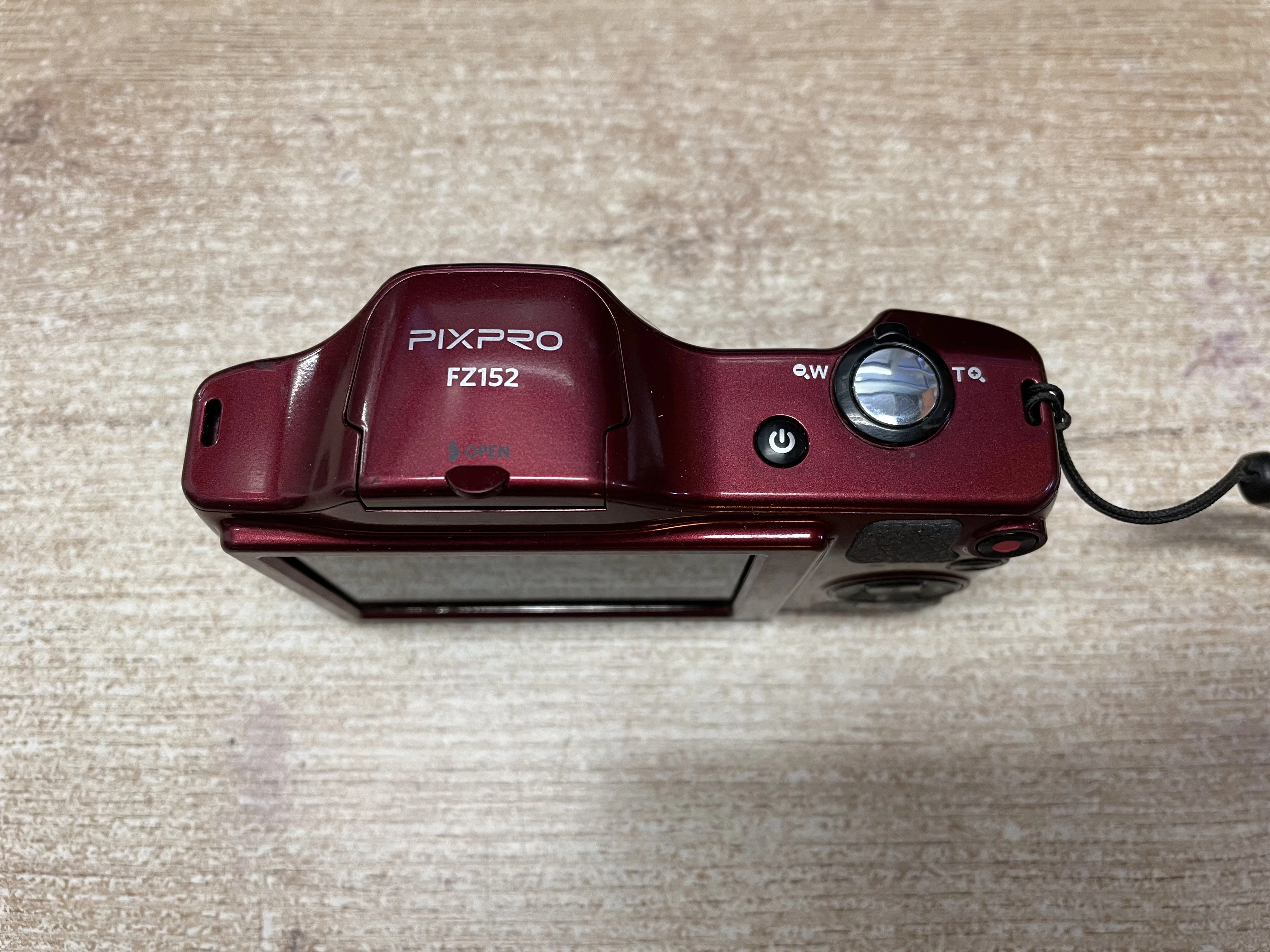 aparat-kodak-pixpro-fz152-karta-sd-4gb-stabilizacja-optyczna-obiektywu