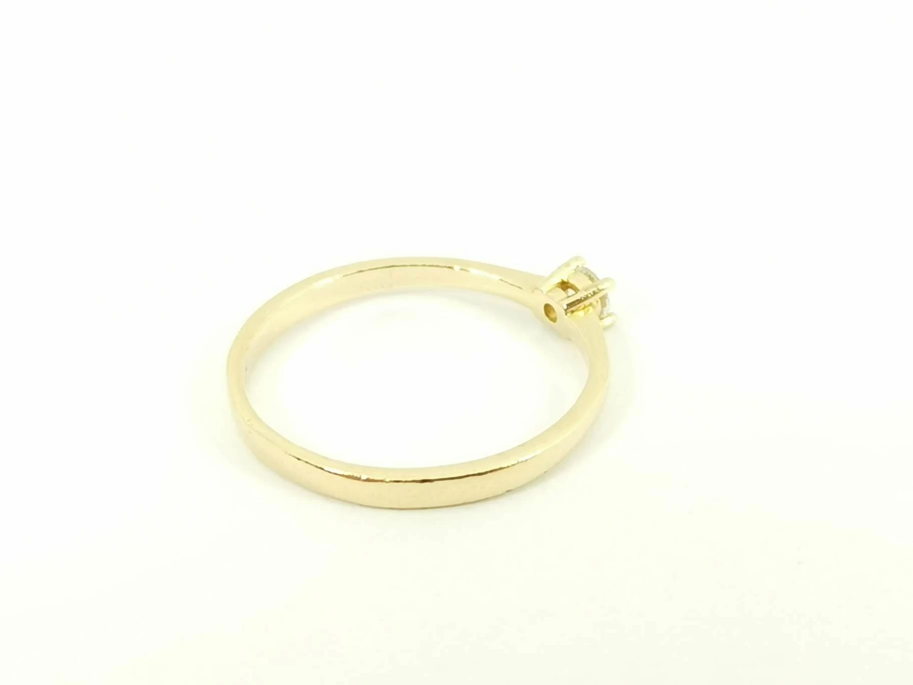 piekny-zloty-pierscionek-z-cyrkonia-143g-585-marka-bez-marki