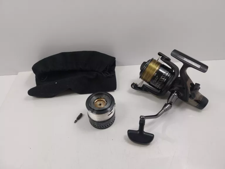 KOŁOWROTEK DAIWA EMCAST BR 4000A +SZPULA ZAPASOWA