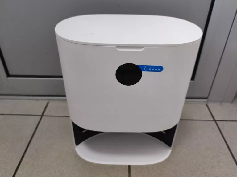 ROBOT SPRZĄTAJĄCY ROIDMI SDJ01RM + STACJA DOKUJĄCA