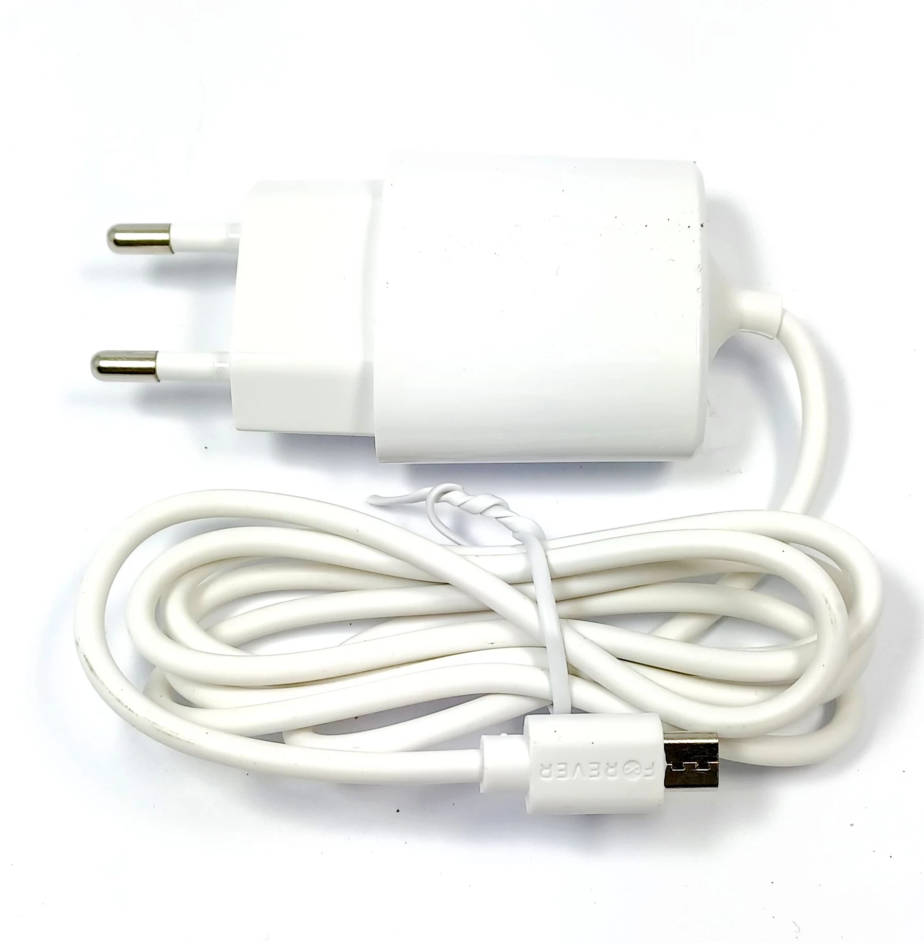 ladowarka-forever-micro-usb-21-a-biala-stan-11323-2