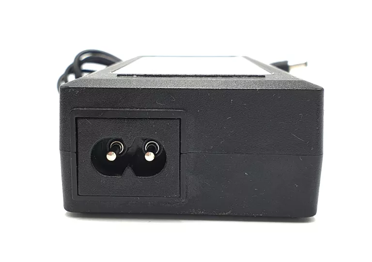 ZASILACZ DO FIAT500  42V 1.5A 63W XHK-916-42015