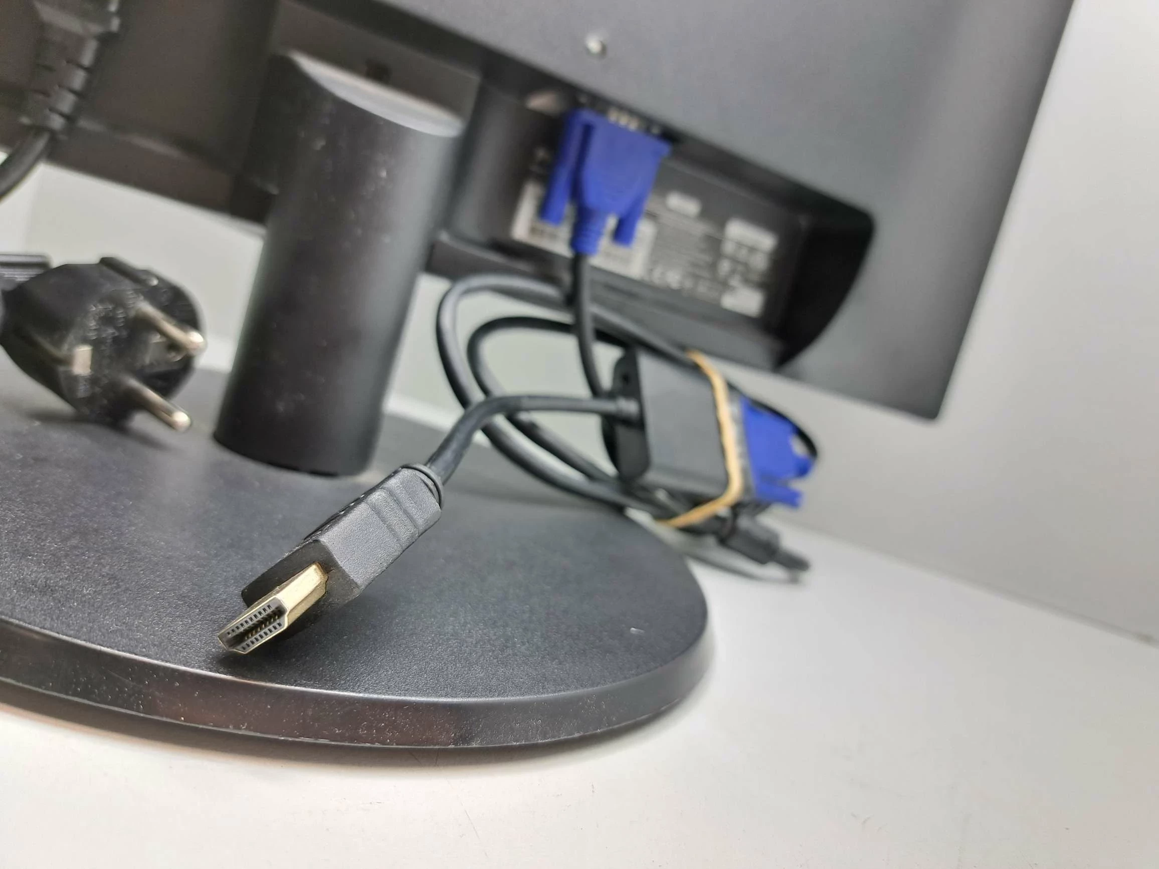 monitor-philips-223v5l-ean-gtin-8712581689568