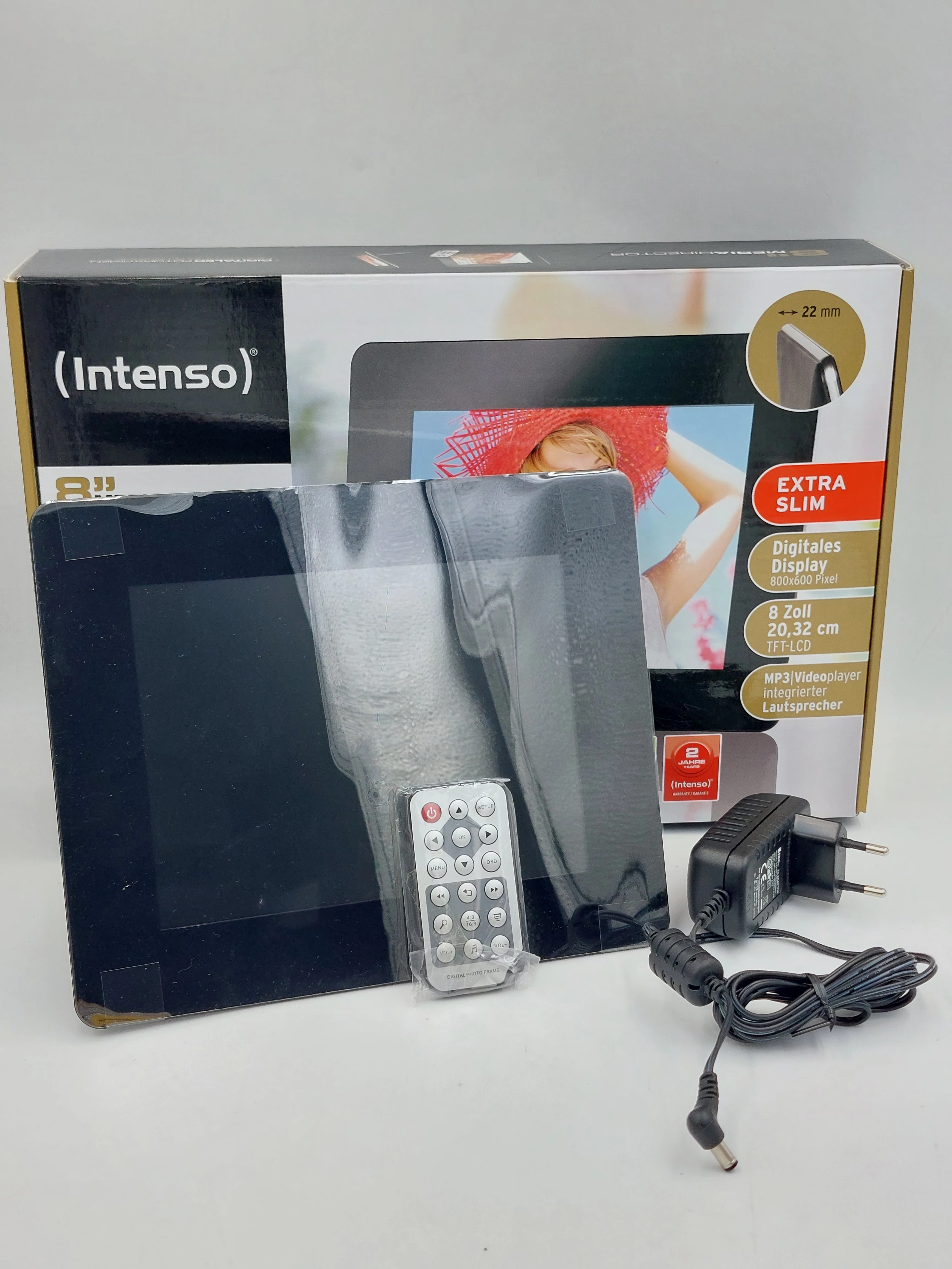 cyfrowa-ramka-intenso-mediadirector-8-targowa-7-sosnowiec