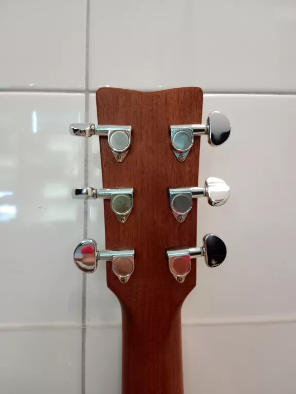 GITARA AKUSTYCZNA YAMAHA FG830