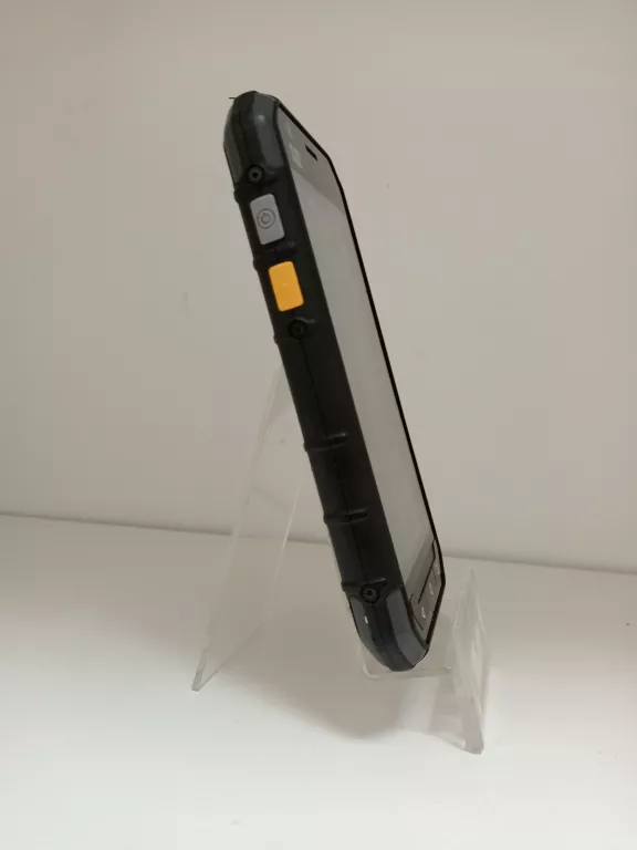 telefon-pancerny-telefon-cat-s30-czarny-wodoodporny-opis-kolor-127448-1