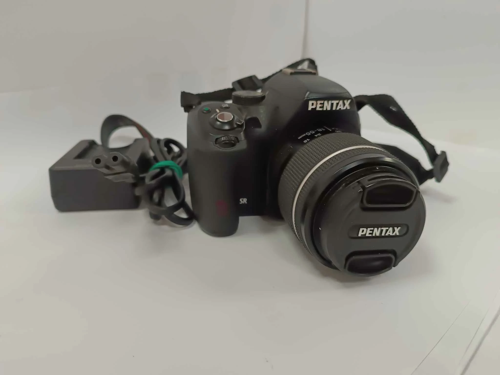 aparat-lustrzanka-pentax-k50-pokrowiec-stan-uzywany