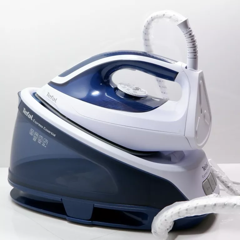 ŻELAZKO TEFAL EXPRESS ESSENTIAL ZE STACJĄ PAROWĄ