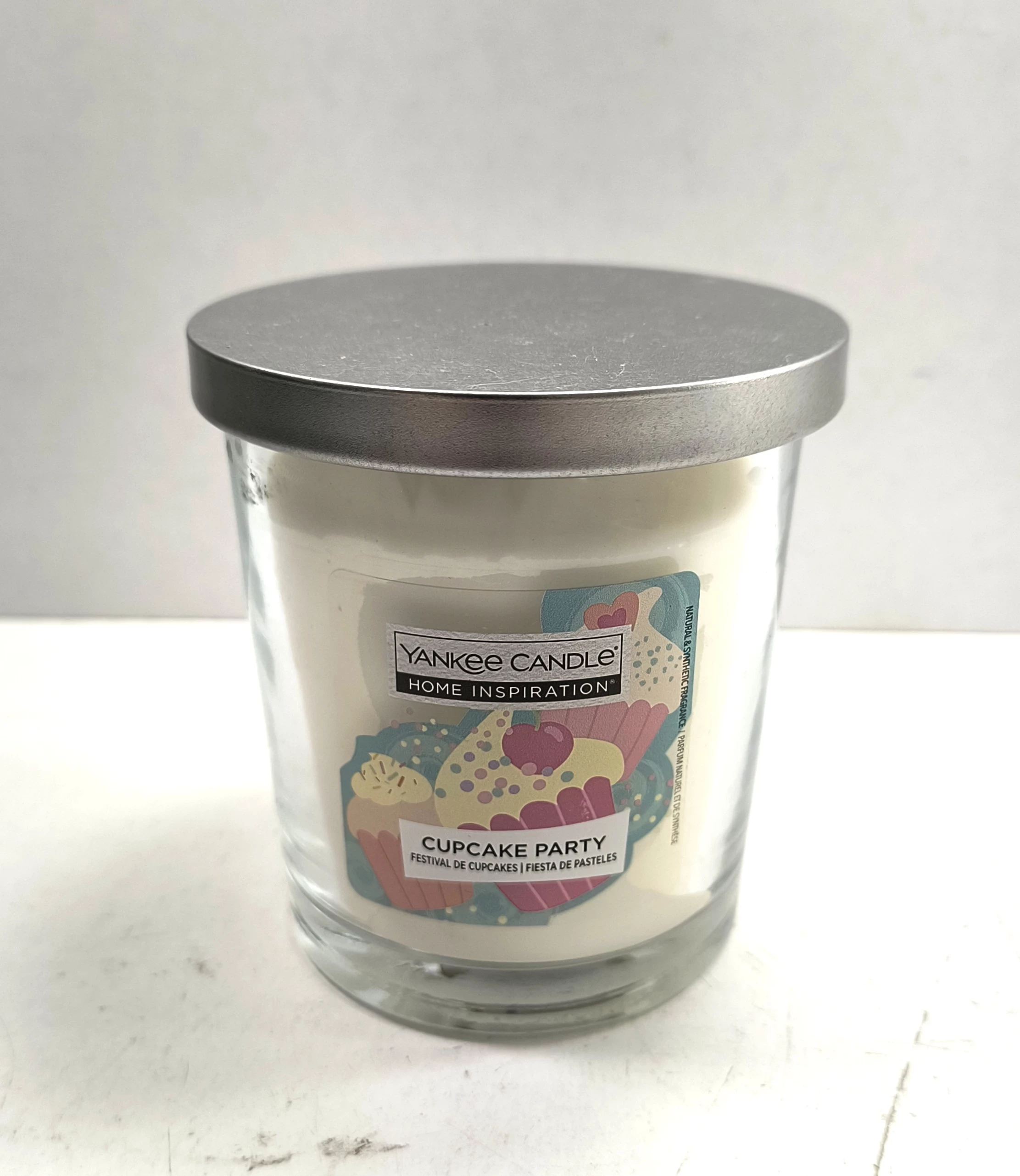 swieczka-yankee-candle-cupcake-party-200g-rogera-slawskiego-19-wiechowicza-poznan-x