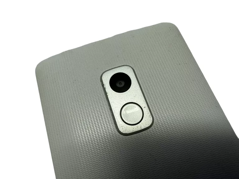 TELEFON ACER Z205