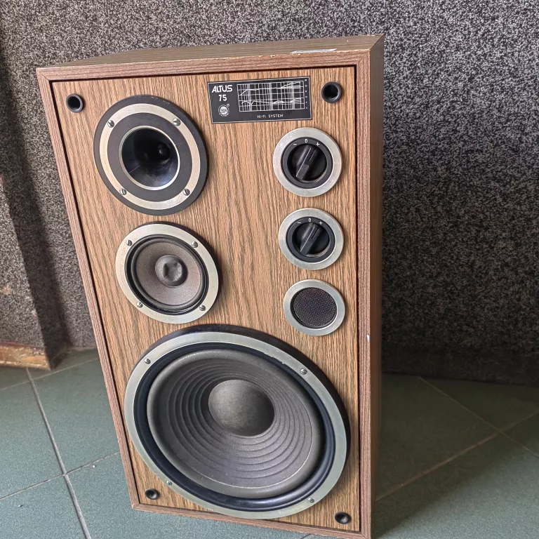 KOLUMNY ALTUS 75
