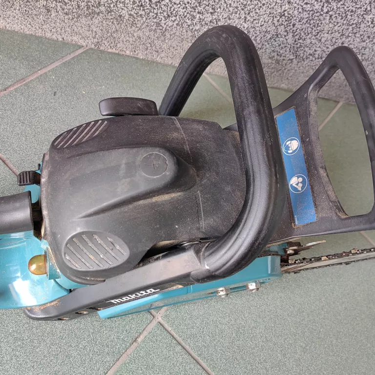 pila-spalinowa-makita-ea3500s-zasilanie-spalinowe